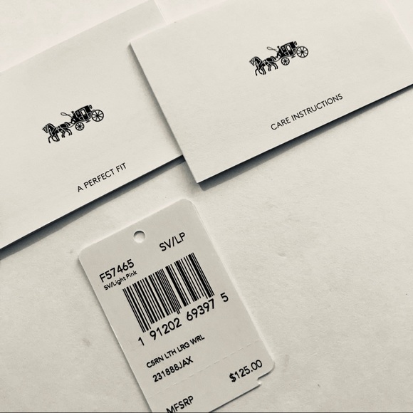 ❌🌟HPx3🌟NWT! Coach Large Wristlet - Picture 7 of 8